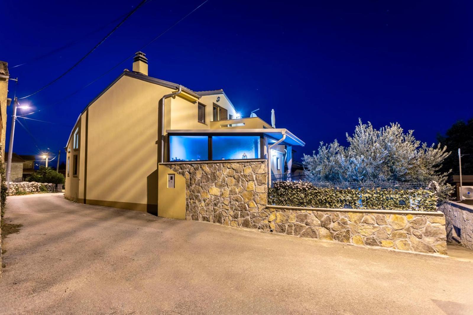 Holiday Home Svjetlana ริซิกา ภายนอก รูปภาพ