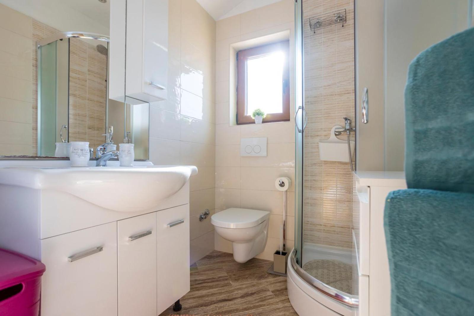 Holiday Home Svjetlana ริซิกา ภายนอก รูปภาพ