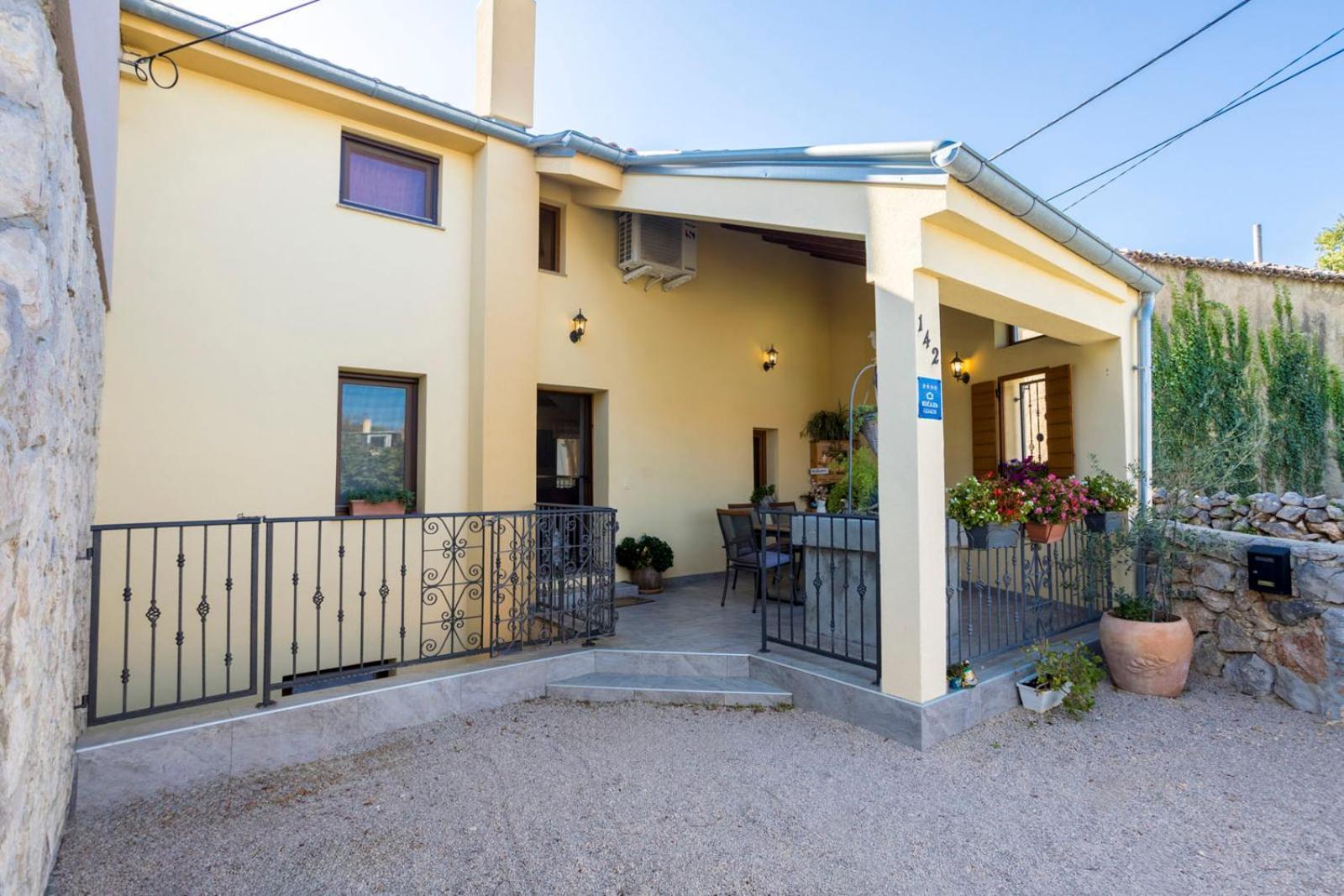 Holiday Home Svjetlana ริซิกา ภายนอก รูปภาพ